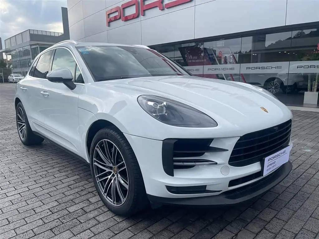 Porsche Macan 2020 — Фото 3/20