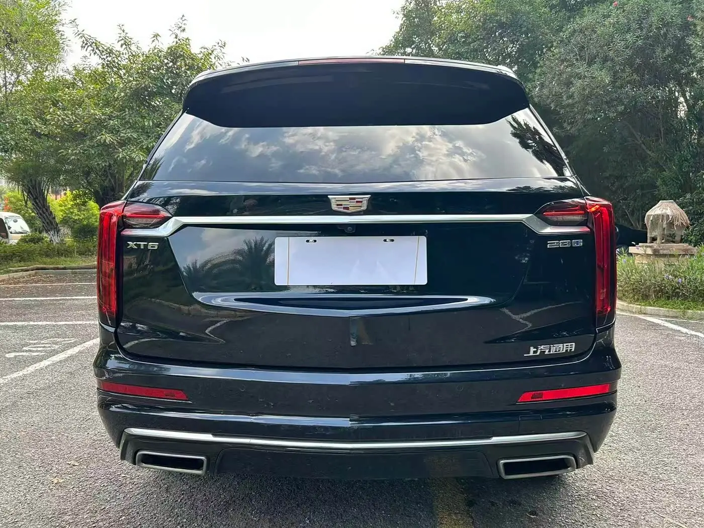 Cadillac XT6 2024 — Photo 8/16