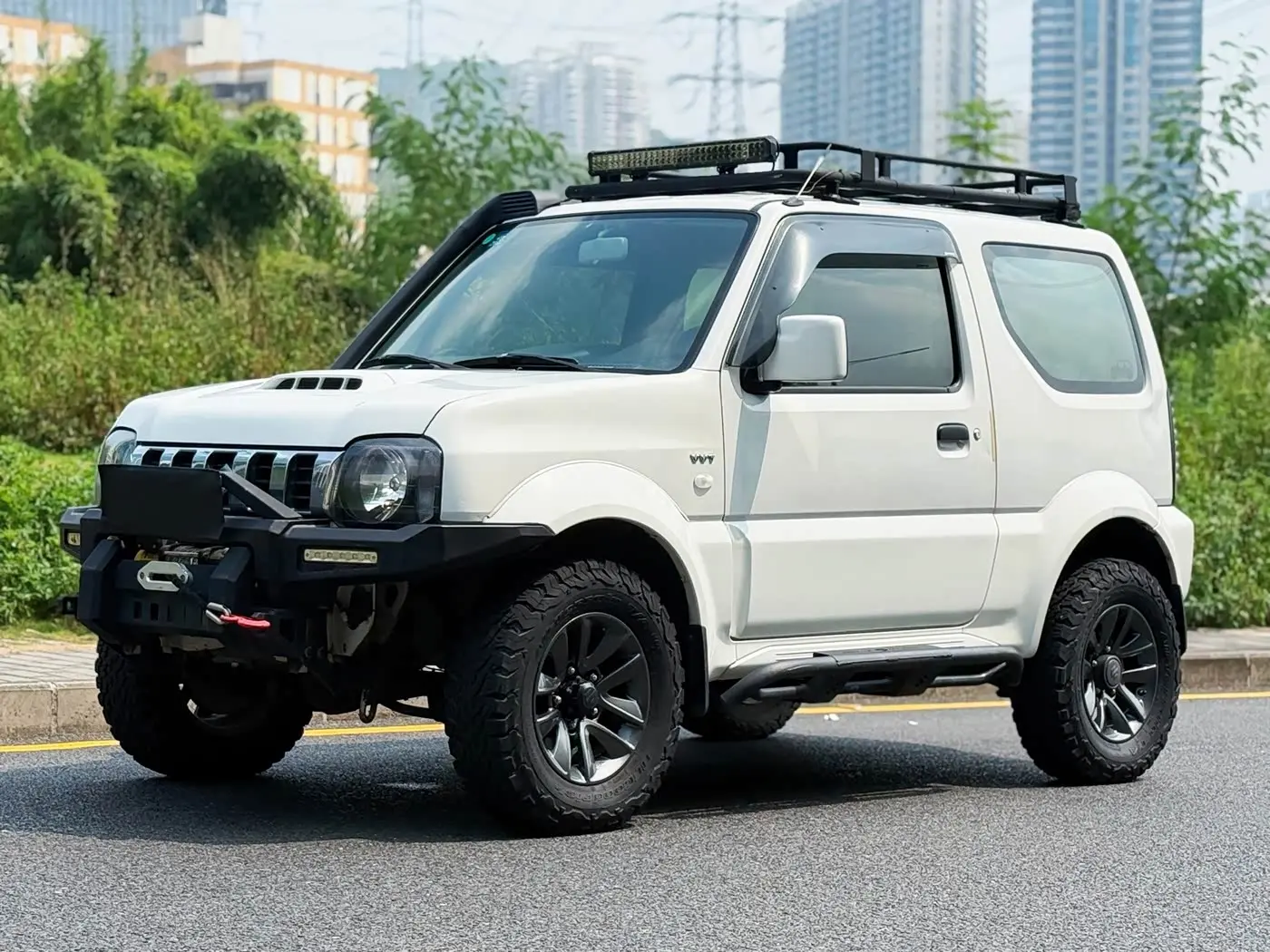 Suzuki Jimny 2018 — Photo 1/19