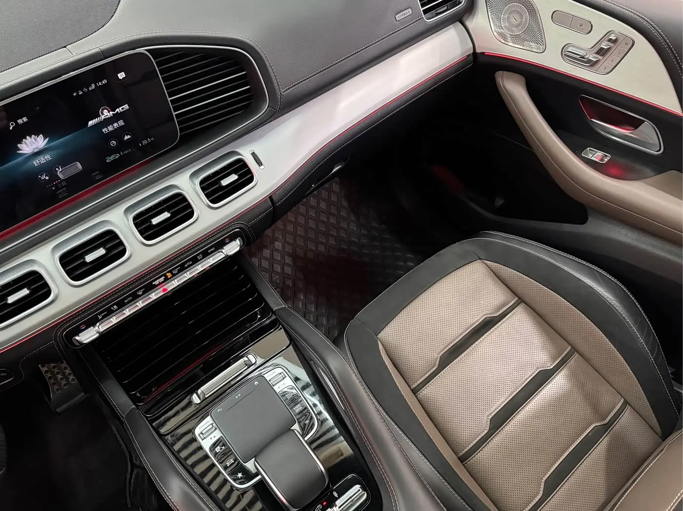 Mercedes-Benz GLE AMG 2022 — Фото 12/19