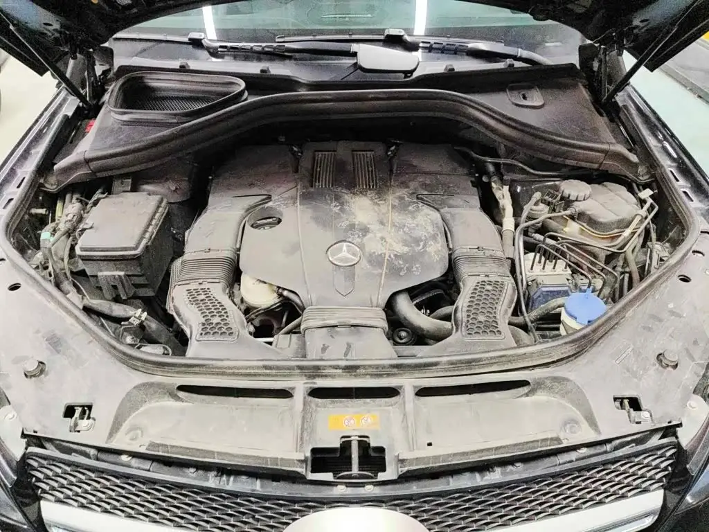 Mercedes-Benz GLE Coupe 2018 — Photo 3/13