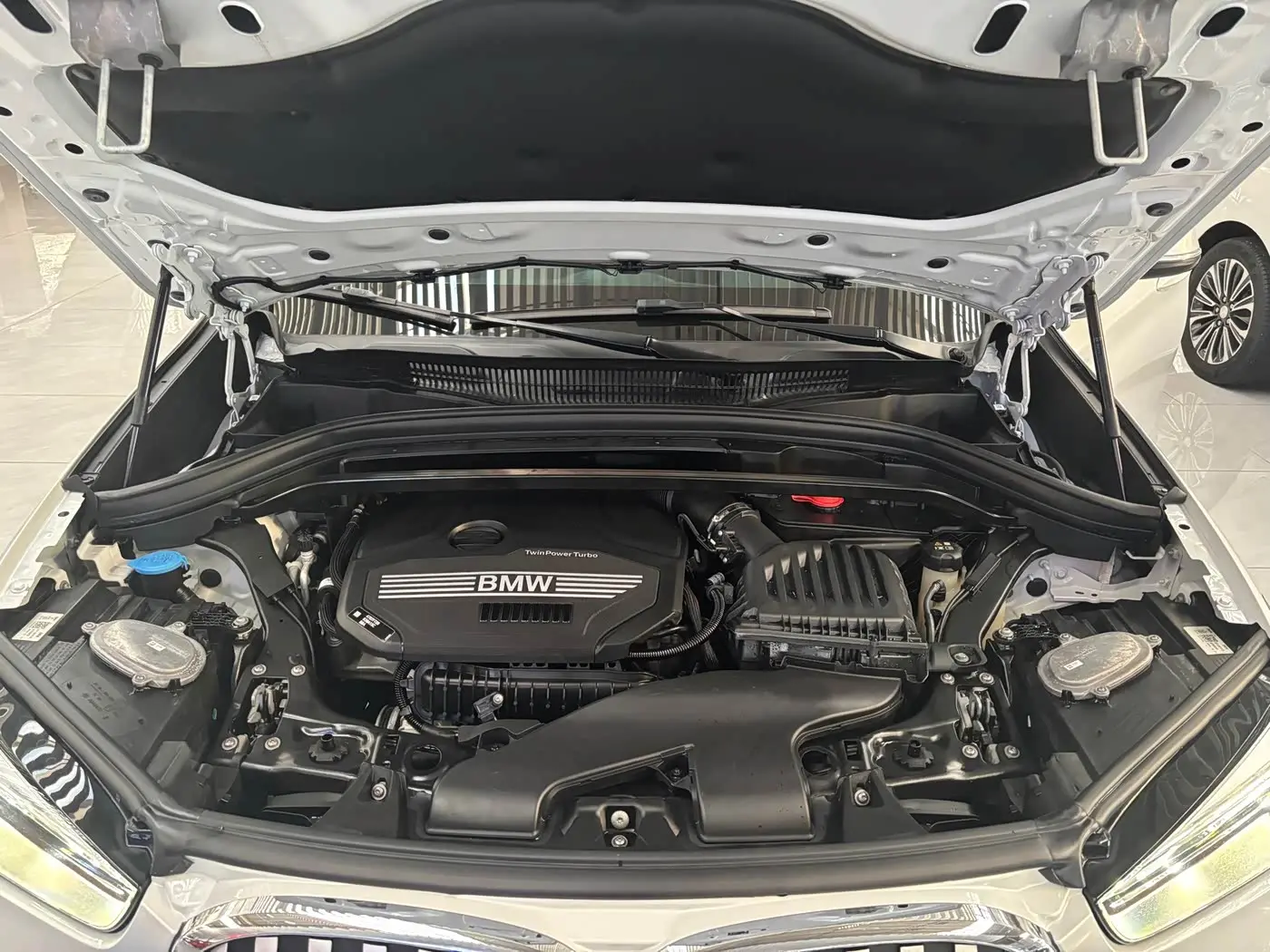 BMW X1 2023 — Şəkil 6/14