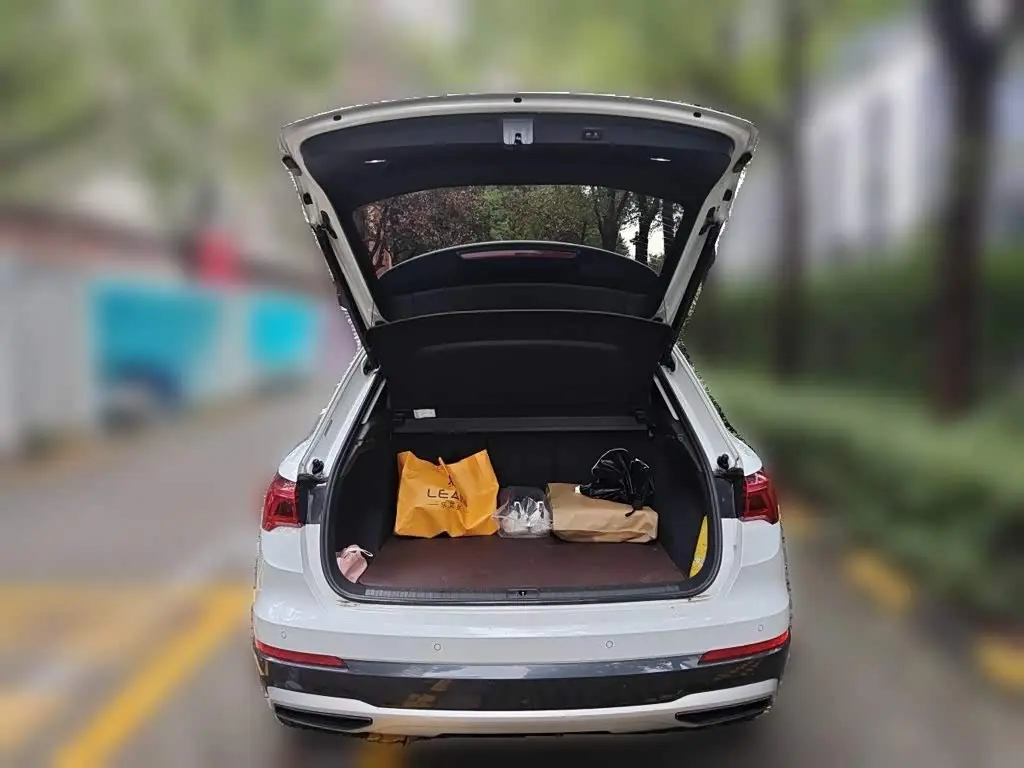 Audi Q3 2021 — Photo 20/20