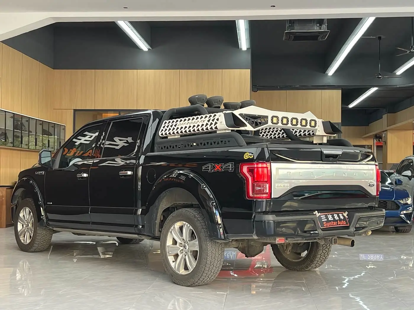 Ford F-150 Raptor 2018 — Şəkil 4/20
