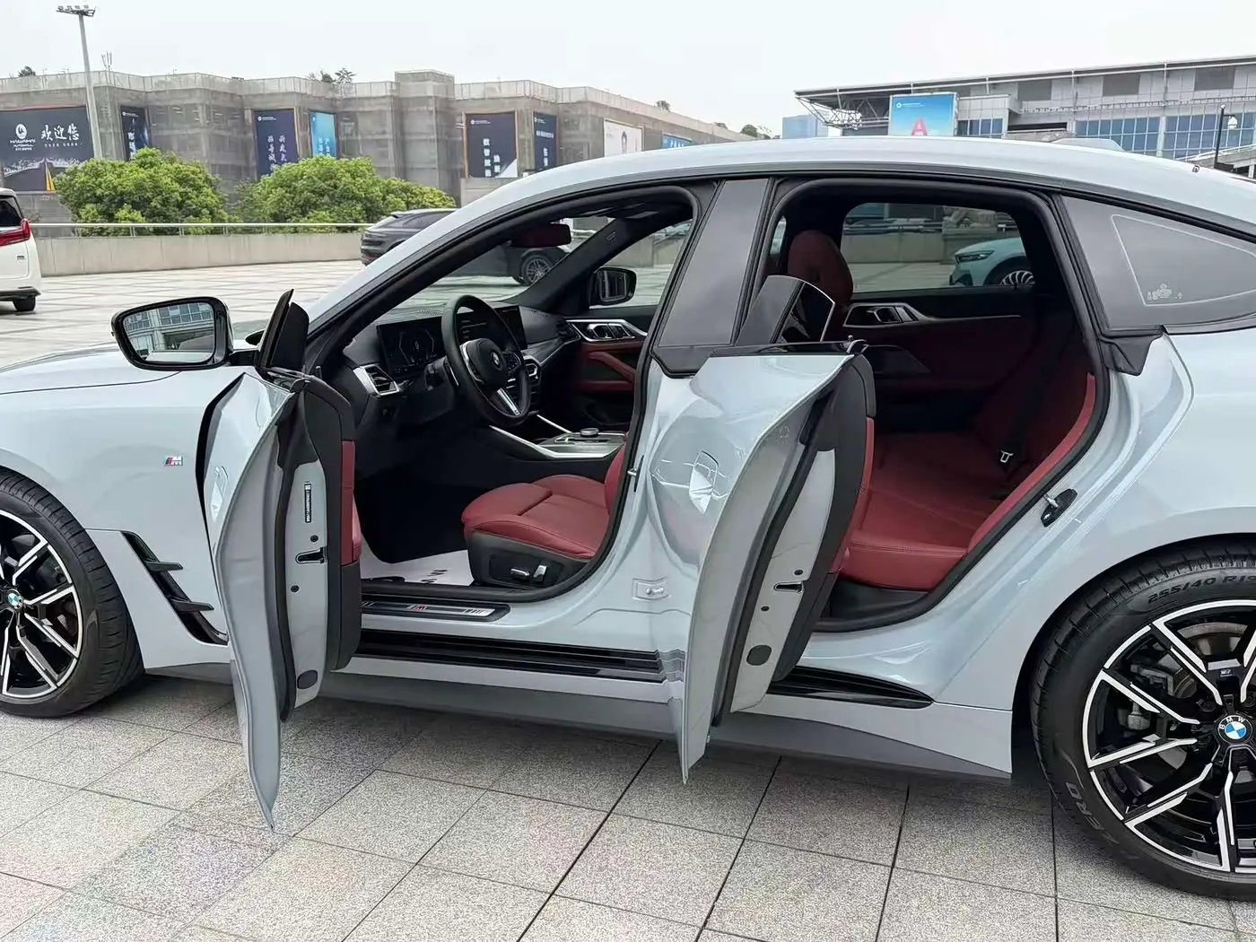 BMW 4 Series 2023 — Photo 6/16