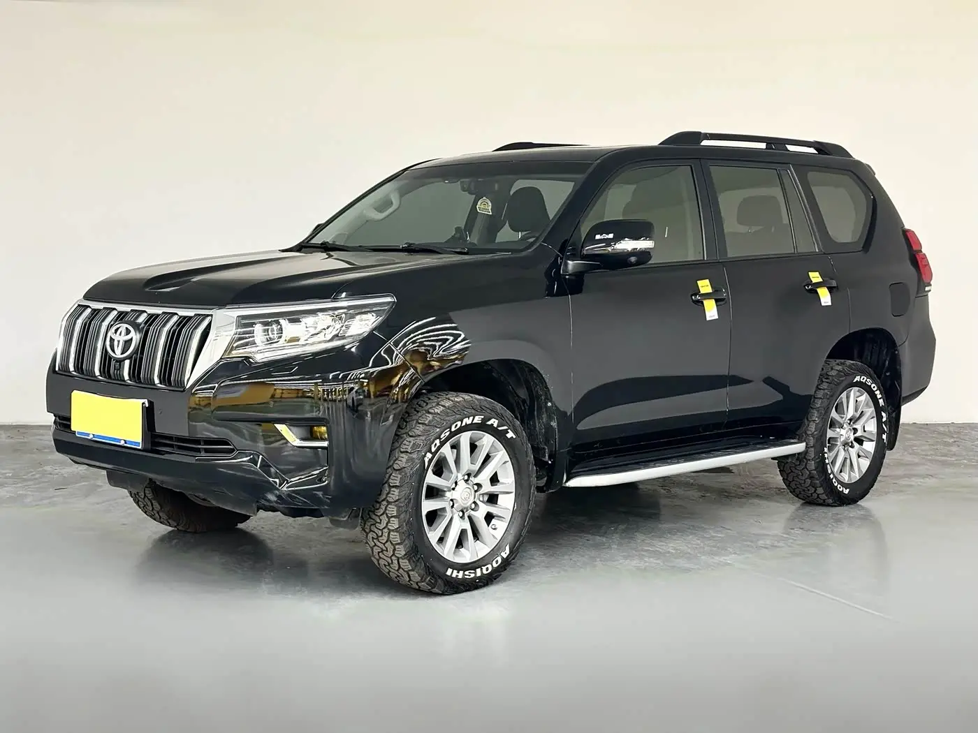 Toyota Prado 2019 — Фото 1/17