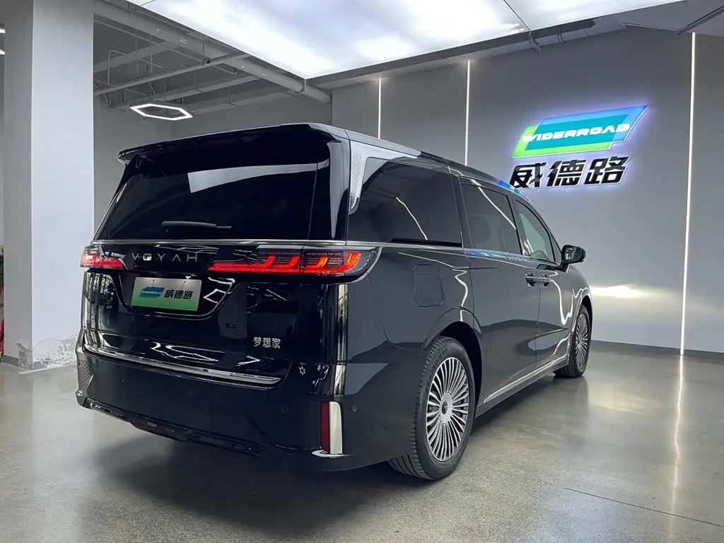 Voyah Auto Voyah Dreamer 2026 — Photo 8/20