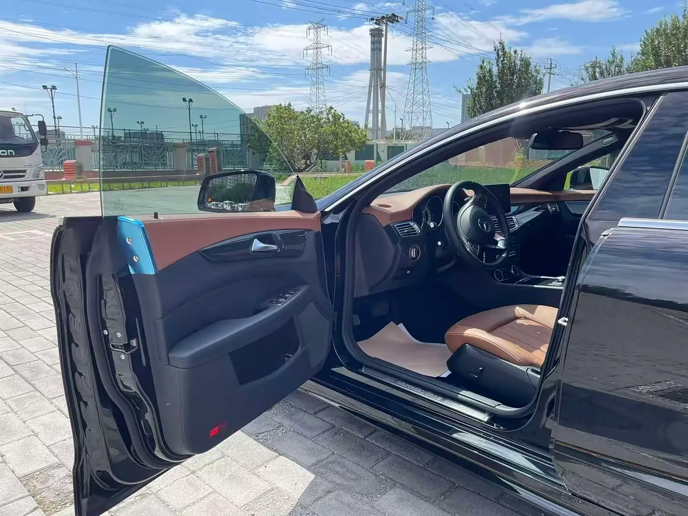 Mercedes-Benz CLS 2015 — Photo 12/20