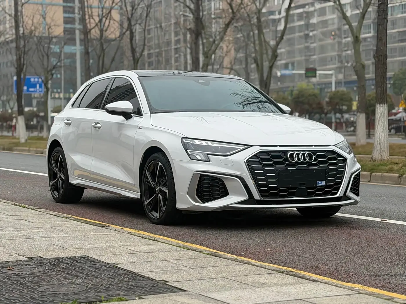Audi A3 2022 — Photo 3/15