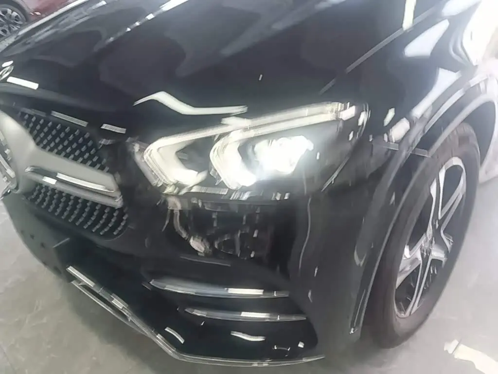 Mercedes-Benz GLE 2023 — Фото 18/20