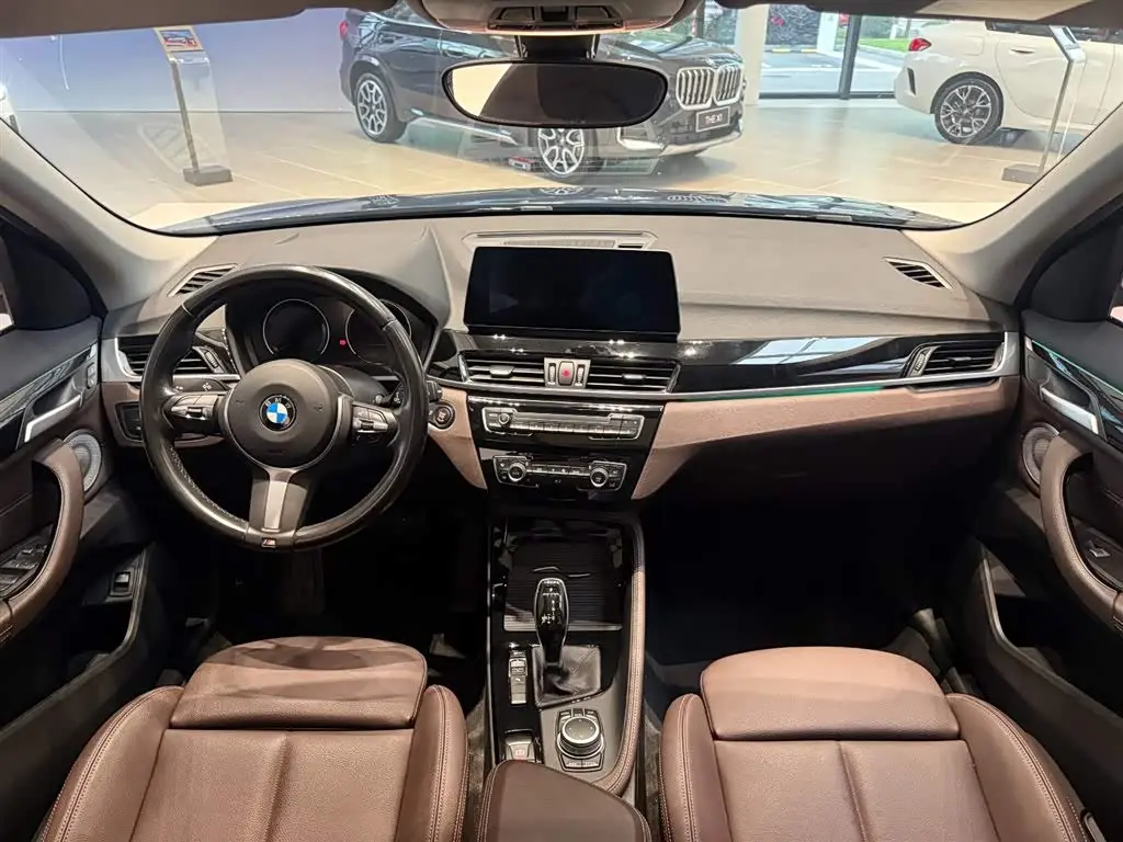 BMW X1 2021 — Фото 16/16