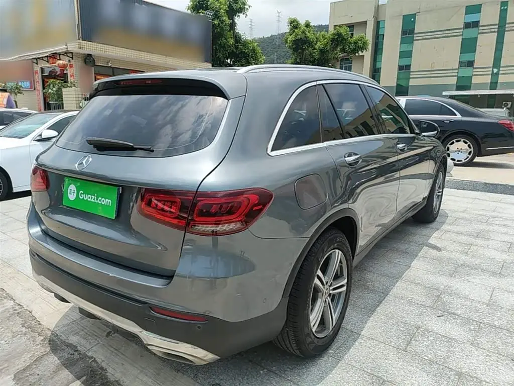 Mercedes-Benz GLC 2021 — Photo 7/20
