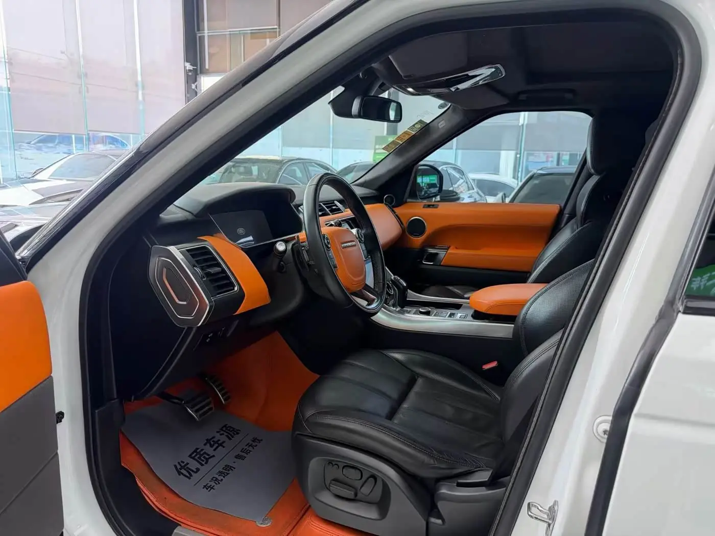 Land Rover Range Rover Sport 2013 — Photo 8/9