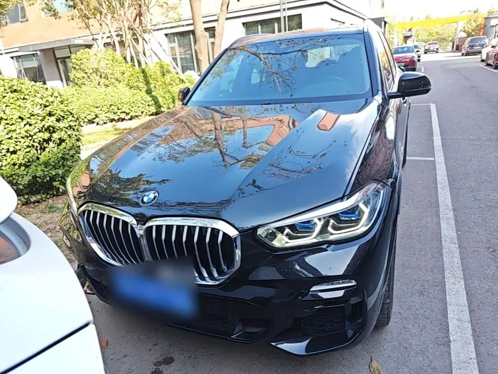 BMW X5 2020 — Photo 2/19