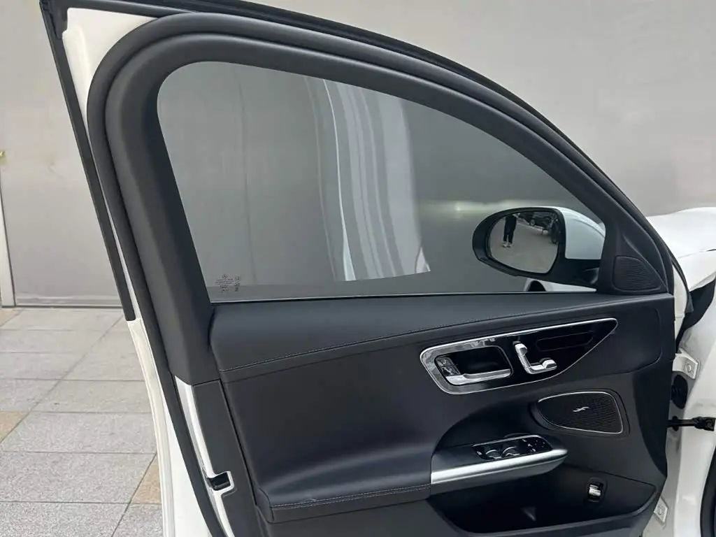 Mercedes-Benz C-Class 2025 — ფოტო 12/14