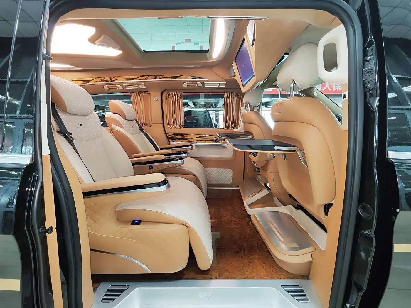 Mercedes-Benz V-Class 2020 — Şəkil 9/20