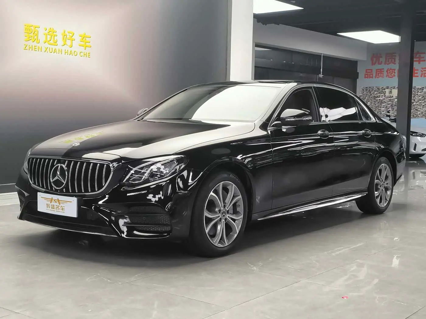 Mercedes-Benz E-Class 2020 — Фото 1/13