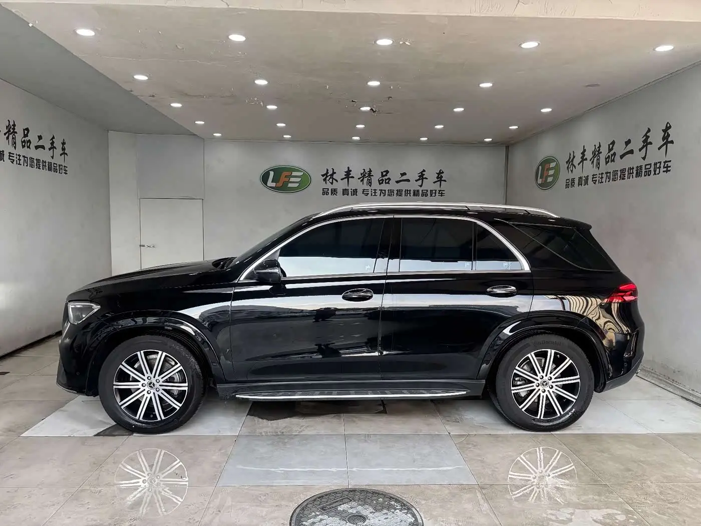 Mercedes-Benz GLE 2024 — Фото 4/20