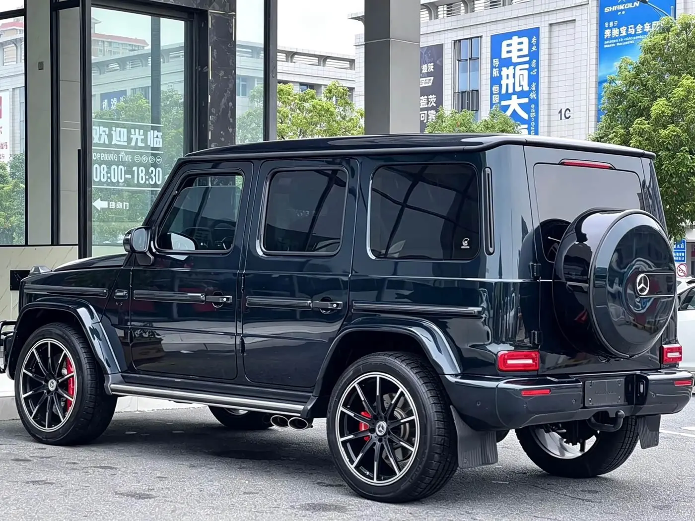 Mercedes-Benz G-Class 2019 — Фото 9/9