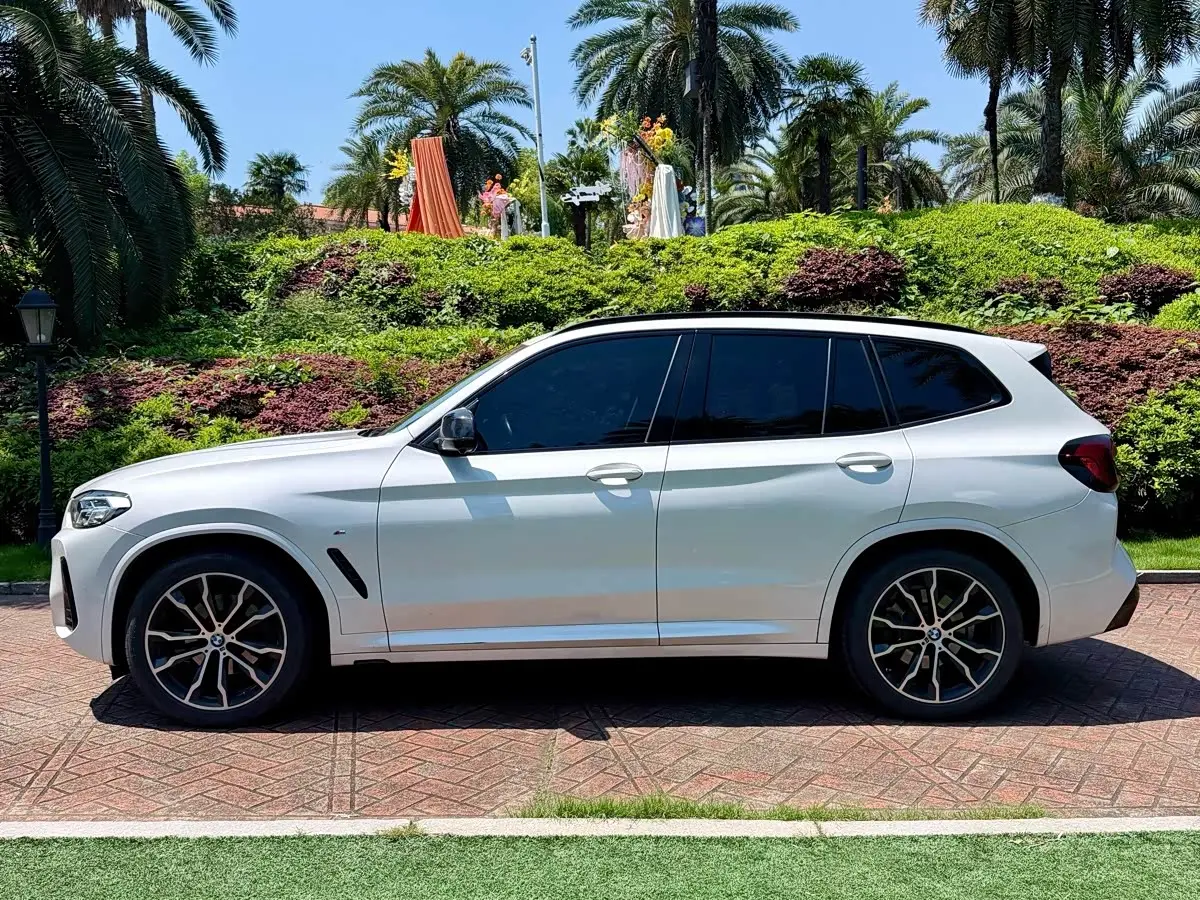 BMW X3 2022 — Photo 14/14