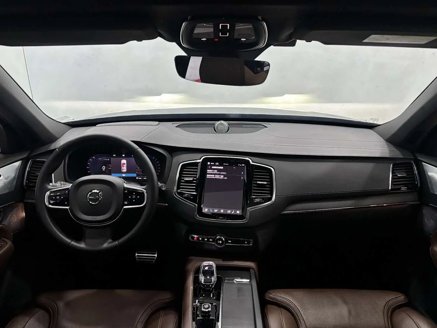 Volvo XC90 2023 — Фото 14/20