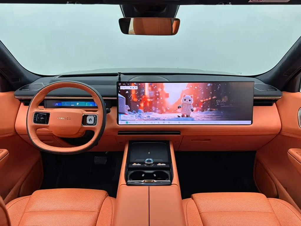 Lynk & Co 900 2025 — Photo 10/18