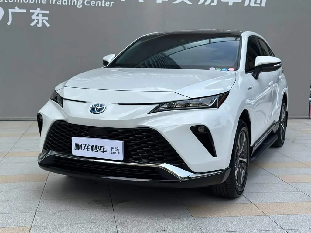 Toyota Venza 2023 — ფოტო 17/20