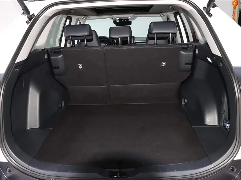 Toyota Wildlander 2023 — Photo 17/20