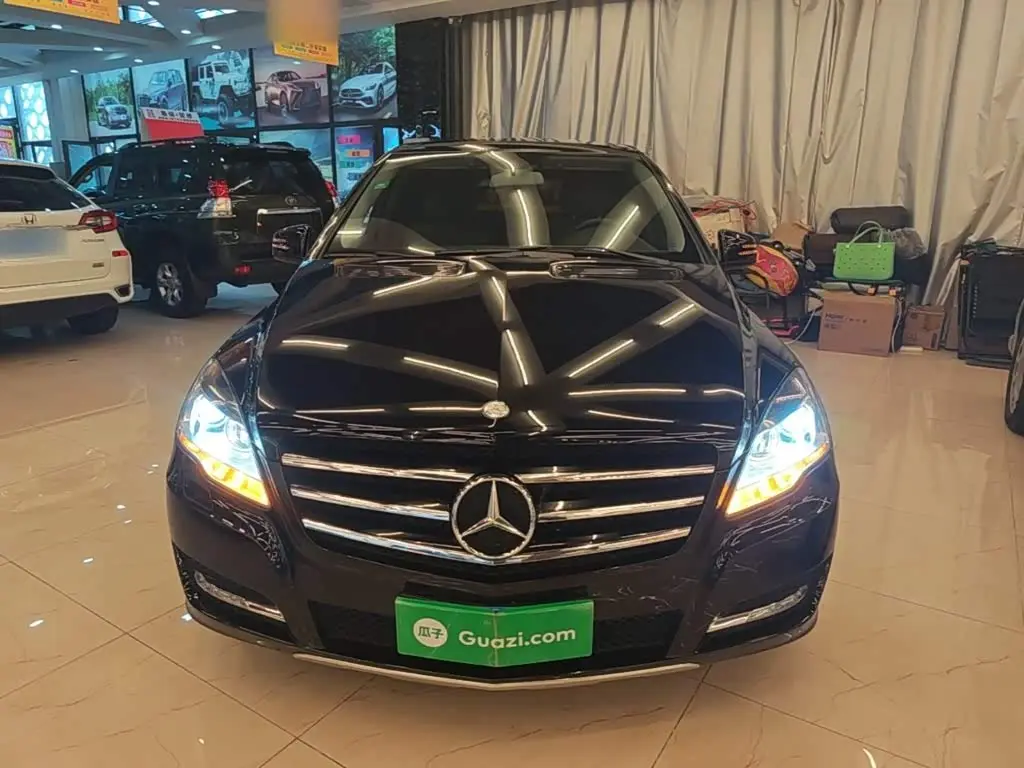Mercedes-Benz R-Class 2018 — Photo 3/20