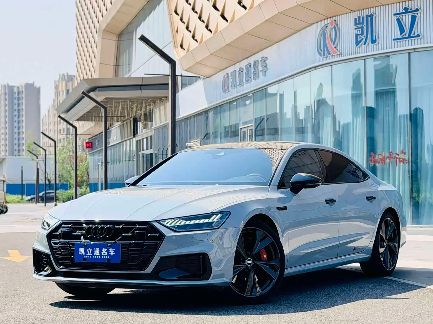 Audi A7L, 2024