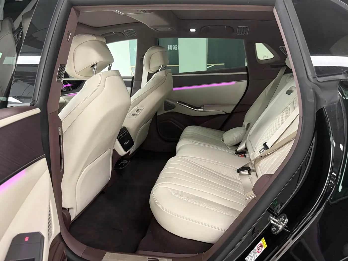 Denza Z9GT 2026 — Photo 13/14
