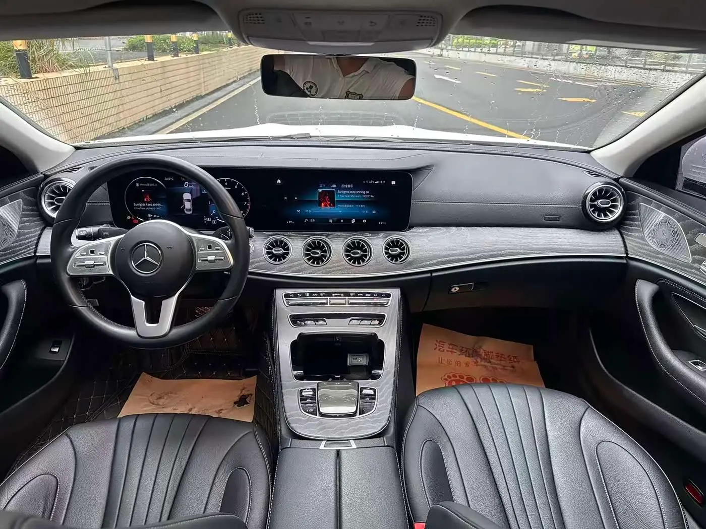 Mercedes-Benz CLS 2021 — Photo 7/11