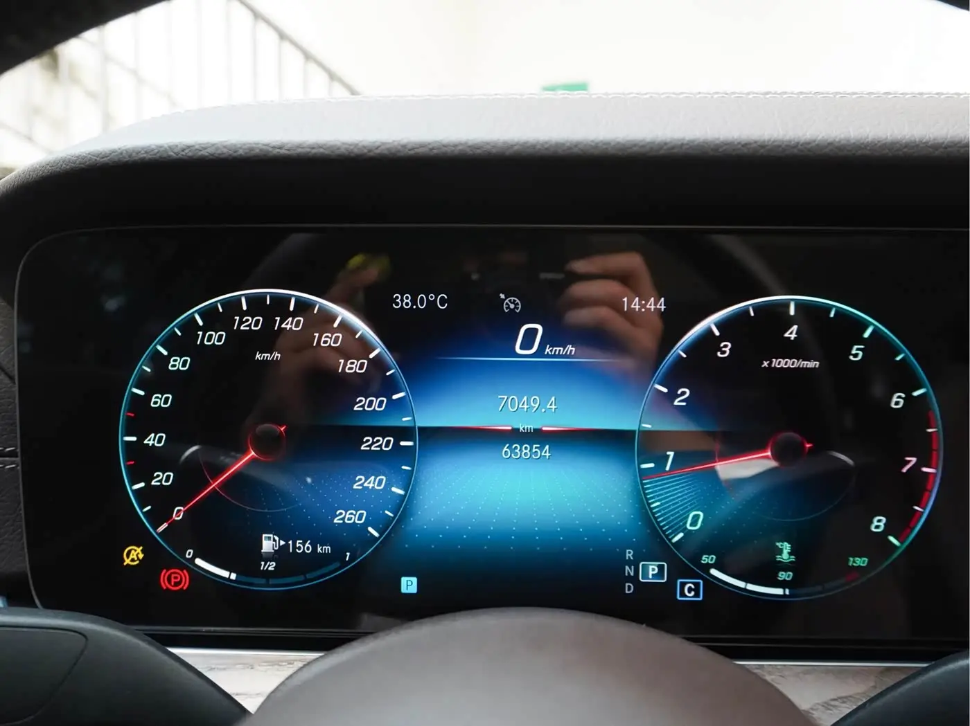 Mercedes-Benz E-Class 2021 — Фото 17/20