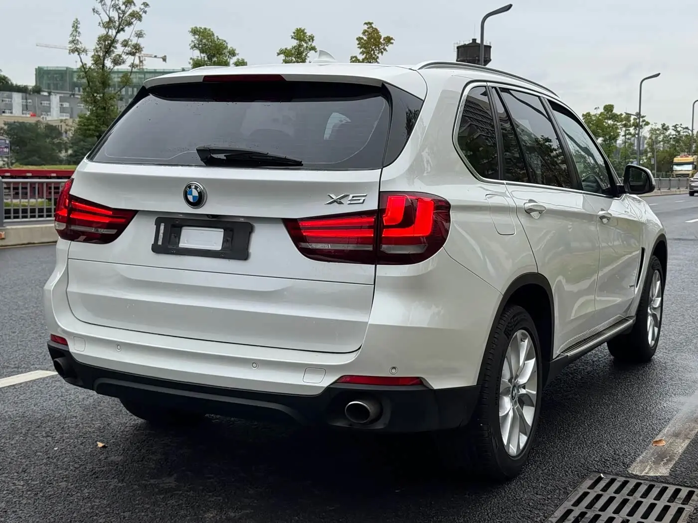 BMW X5 2014 — Фото 17/18