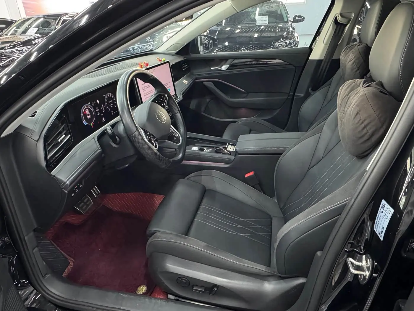 Volkswagen Magotan 2024 — Photo 4/11