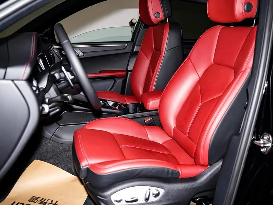 Porsche Macan 2025 — Photo 15/20