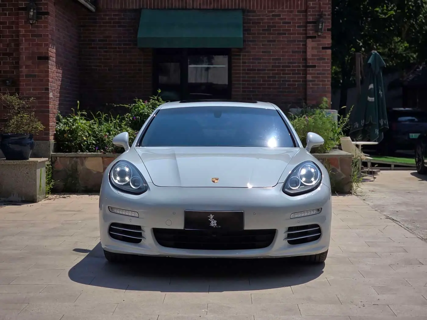 Porsche Panamera 2016 — Photo 2/20