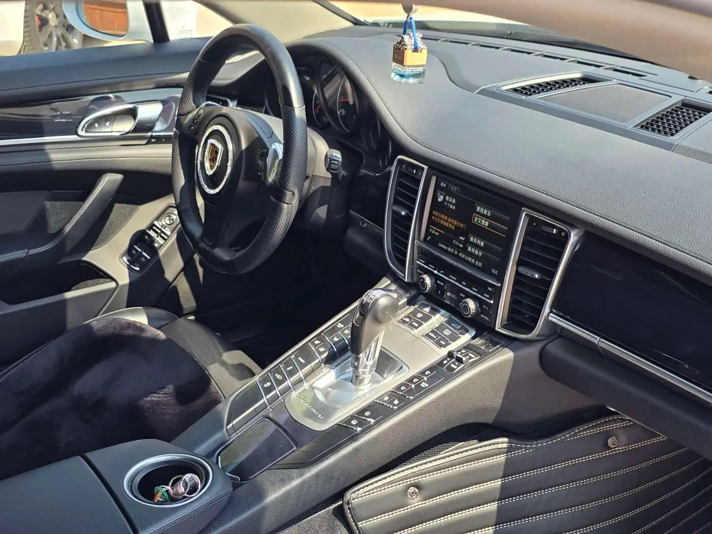 Porsche Panamera 2016 — Photo 16/20