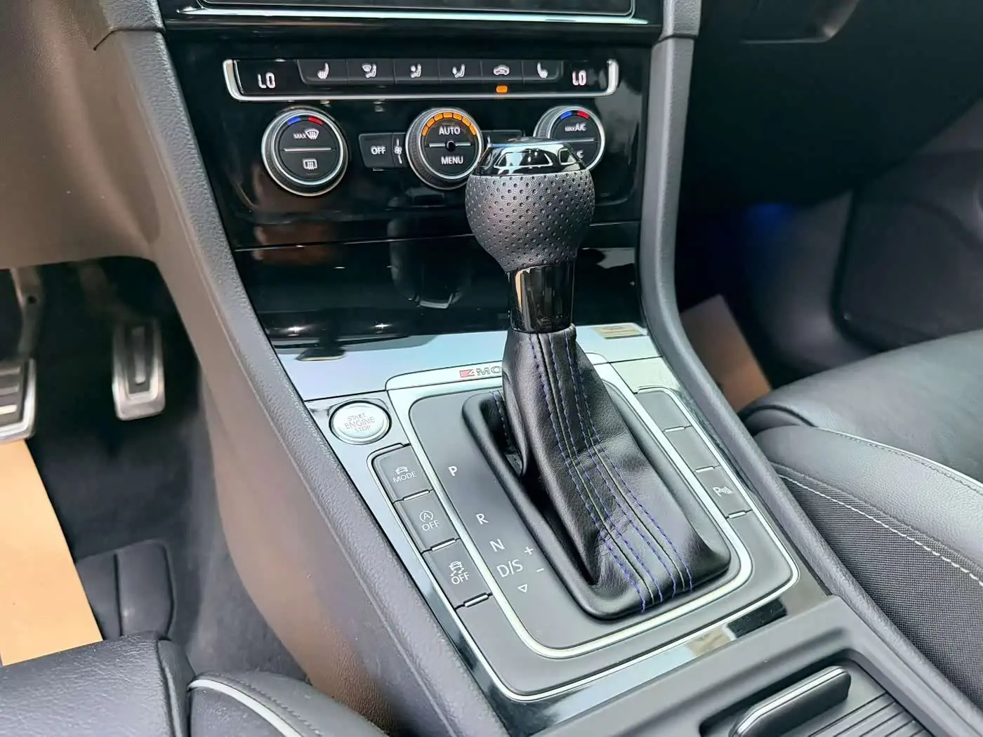 Volkswagen Golf 2018 — Photo 9/9