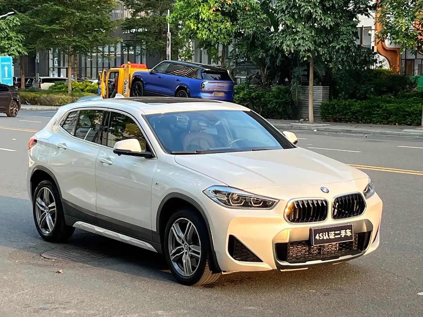 BMW X2 2020 — Фото 3/20