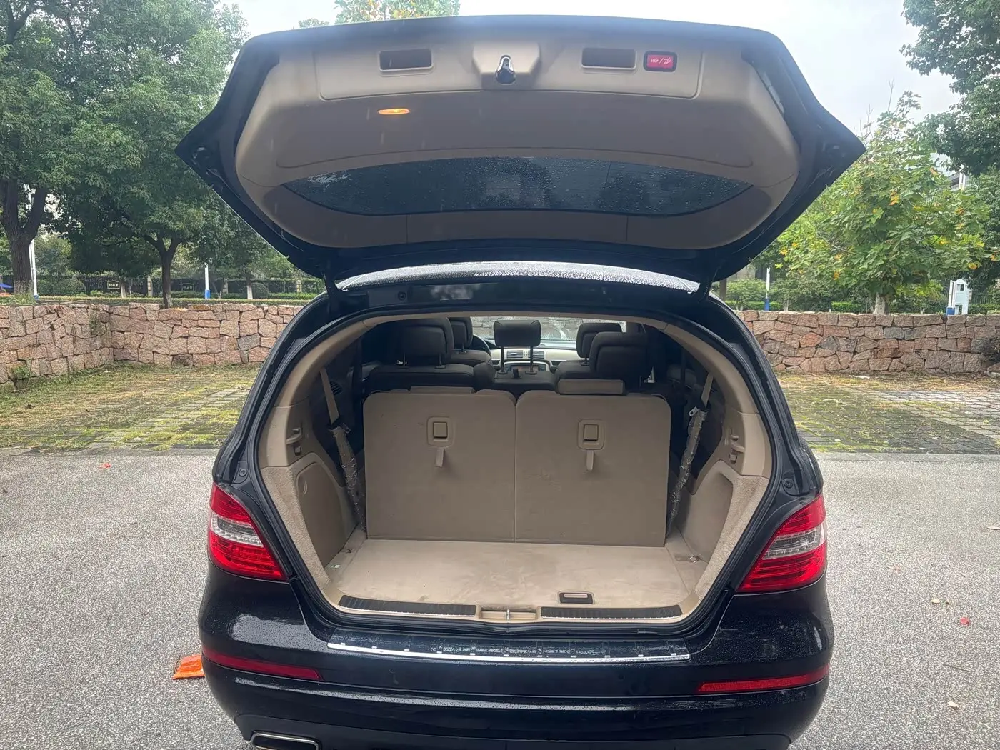 Mercedes-Benz R-Class 2017 — Photo 20/20