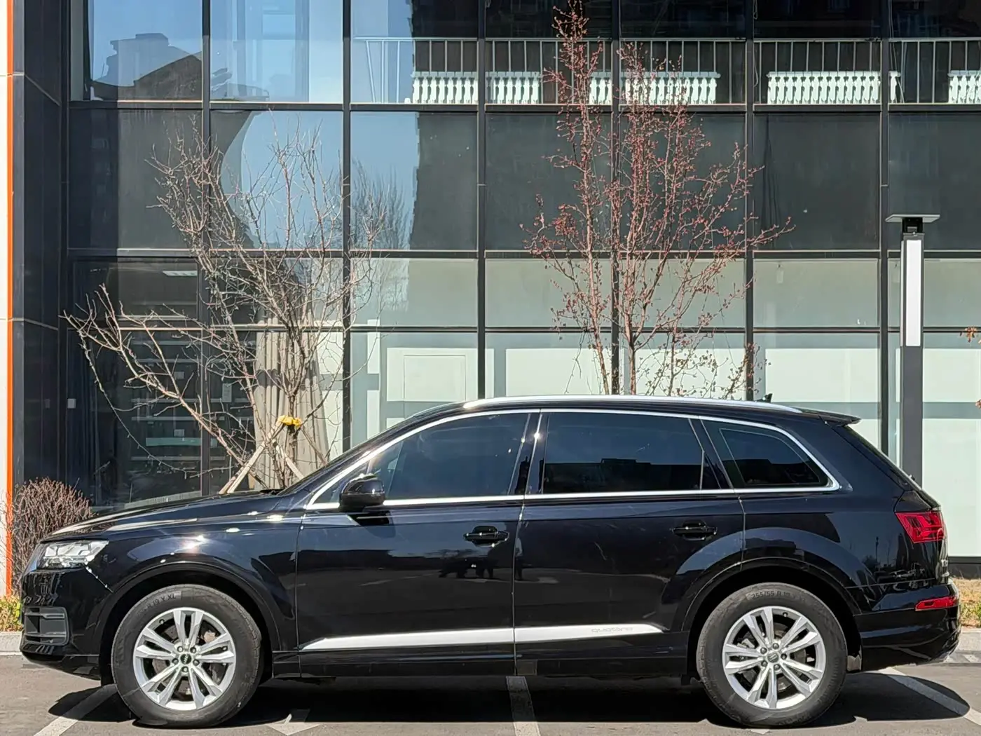 Audi Q7 2016 — Photo 7/18
