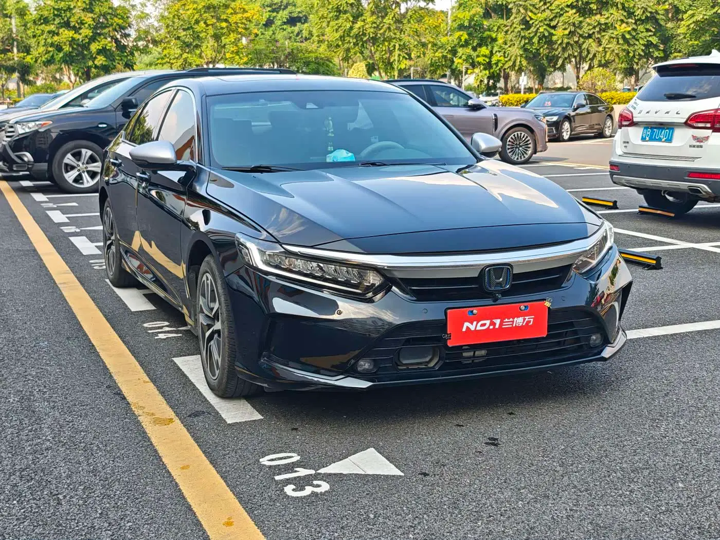 Honda Inspire 2022 — Photo 3/18