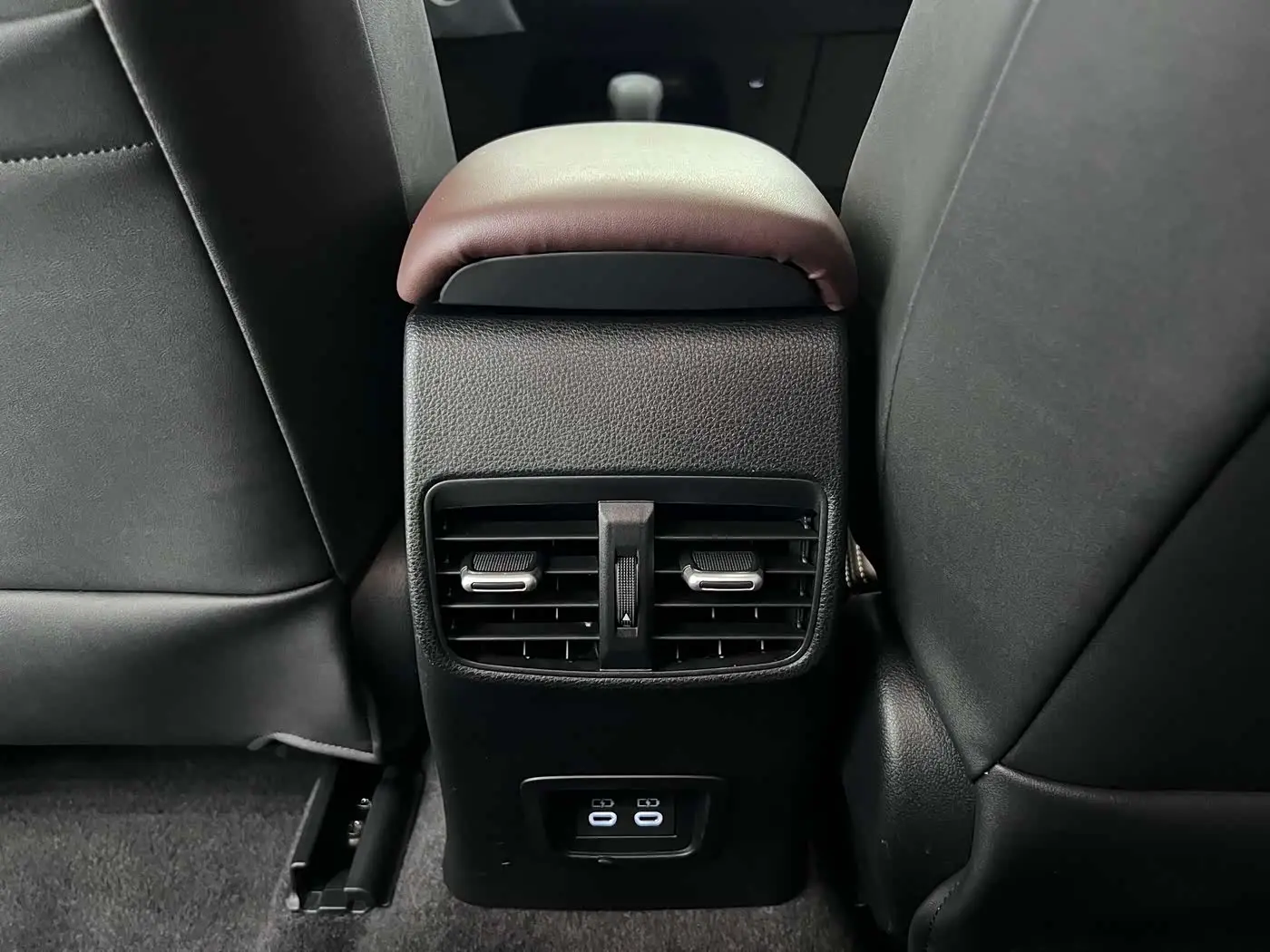 Toyota Corolla 2023 — Photo 15/20