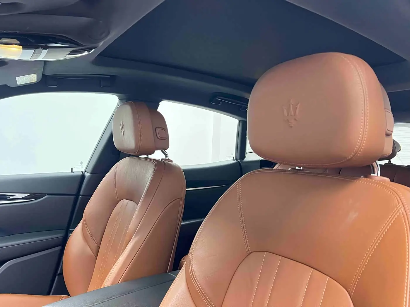 Maserati Levante 2018 — Фото 13/20