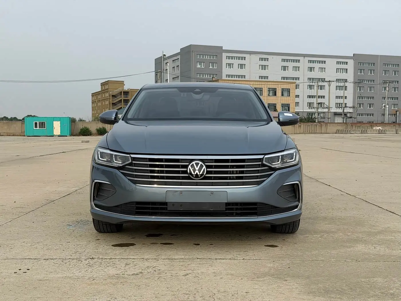 Volkswagen Lavida 2023 — Photo 2/17