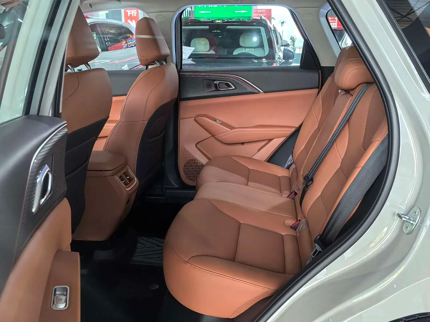 Haval Xiaolong MAX 2025 — Photo 9/20