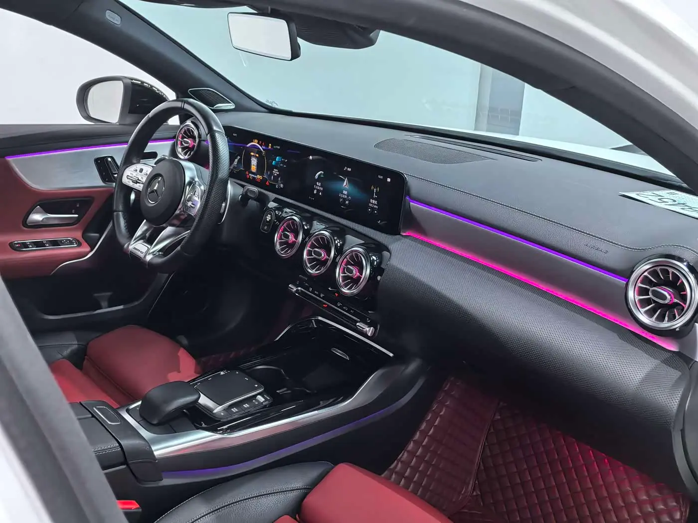 Mercedes-Benz A-Class AMG 2021 — Photo 13/20