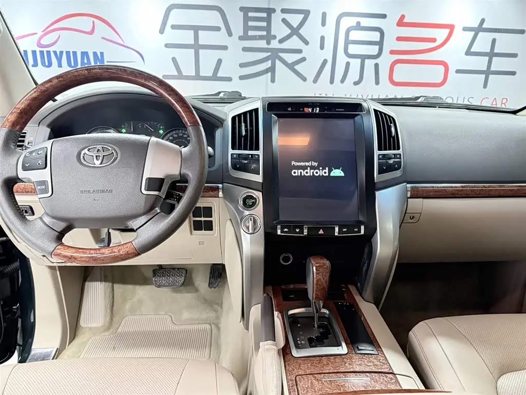 Toyota Land Cruiser 2014 — Фото 12/18