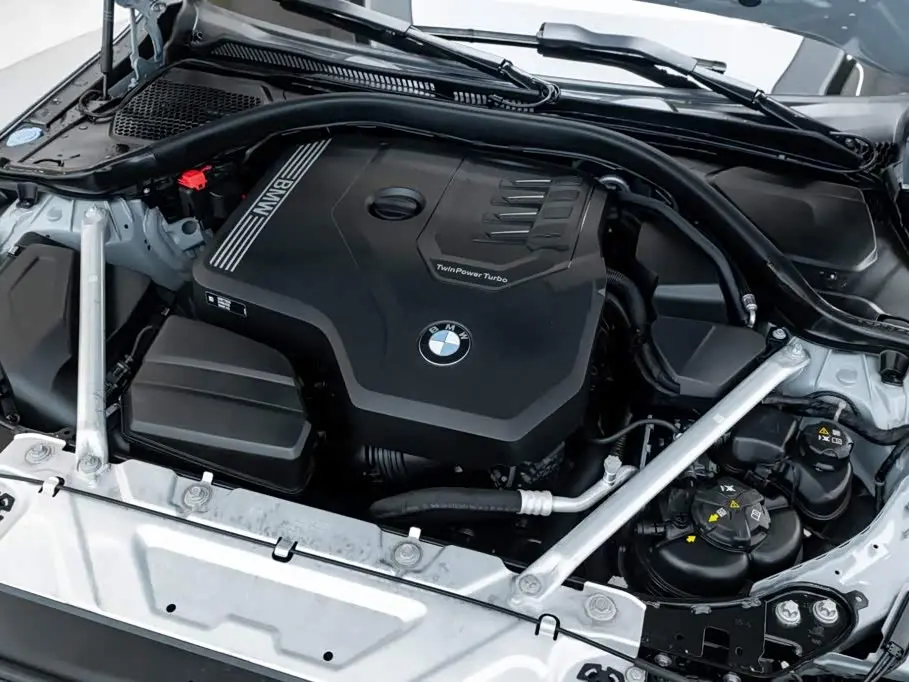 BMW 4 Series 2025 — Photo 11/20